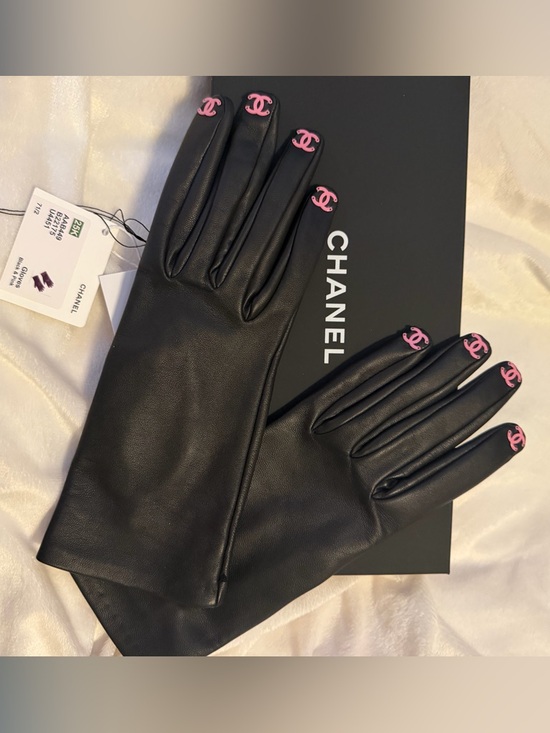 CHANEL Accessories - CHANEL Black Leather Gloves with Pink CC Fingertip Accents
